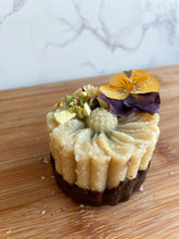 Load image into Gallery viewer, Mooncakes Set 超級食物冰皮月餅