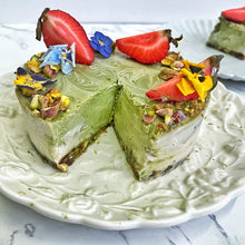 將圖片載入圖庫檢視器 Raw Matcha Cake 生機抹茶蛋糕
