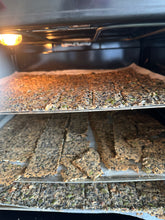 Load image into Gallery viewer, #1 Sesame Cracker 黑芝麻種子￼果仁脆片
