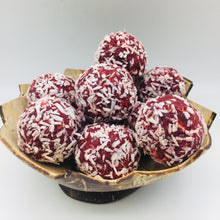 Load image into Gallery viewer, Beetroot Ginger Power Ball 紅菜頭薑補氣血能量波
